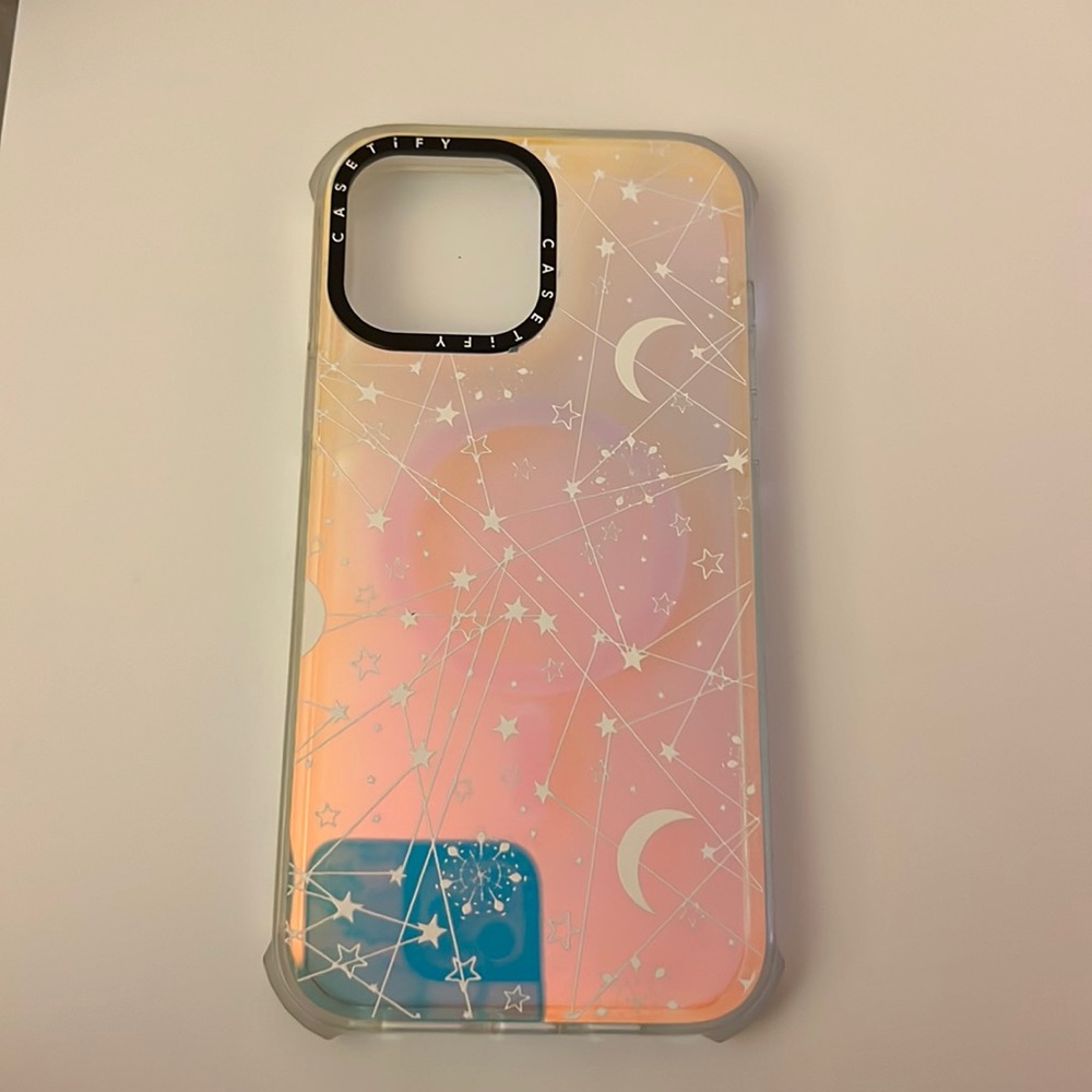 Like New Iridescent Casetify case with MagSafe